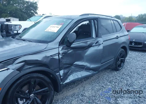 2024 Volkswagen Tiguan 2.0T Se R-Line Black из США, поврежденный, VIN 3VVCB7AX9RM023400